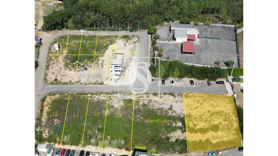 Terreno para Venda em Foz do Sousa e Covelo Foto 17