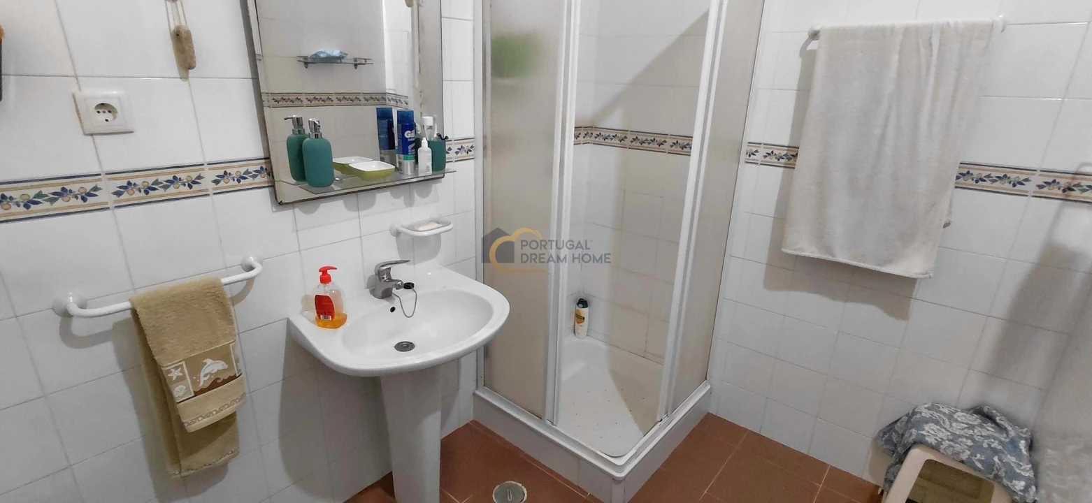 Moradia T3 para Venda em São Marcos da Serra Foto 26