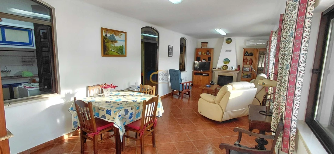 Moradia T3 para Venda em São Marcos da Serra Foto 11