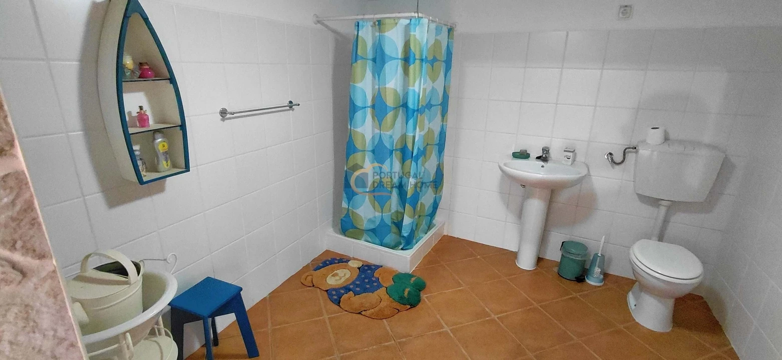 Moradia T3 para Venda em São Marcos da Serra Foto 36