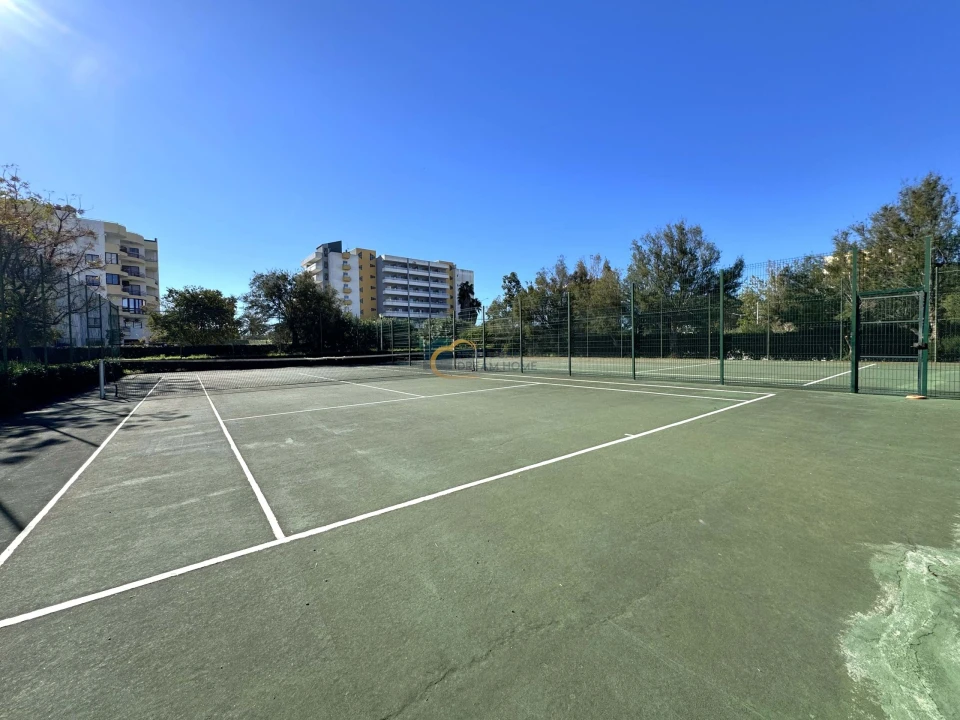 Apartamento T2 para Venda em Portimão Foto 37