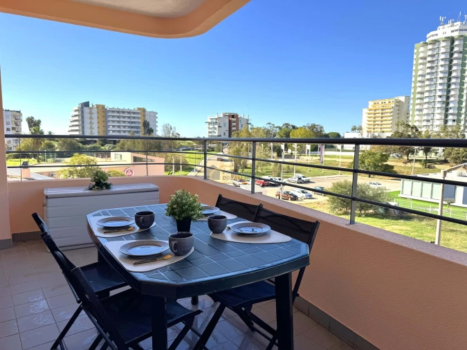 Apartamento T2 para Venda em Portimão Foto 16