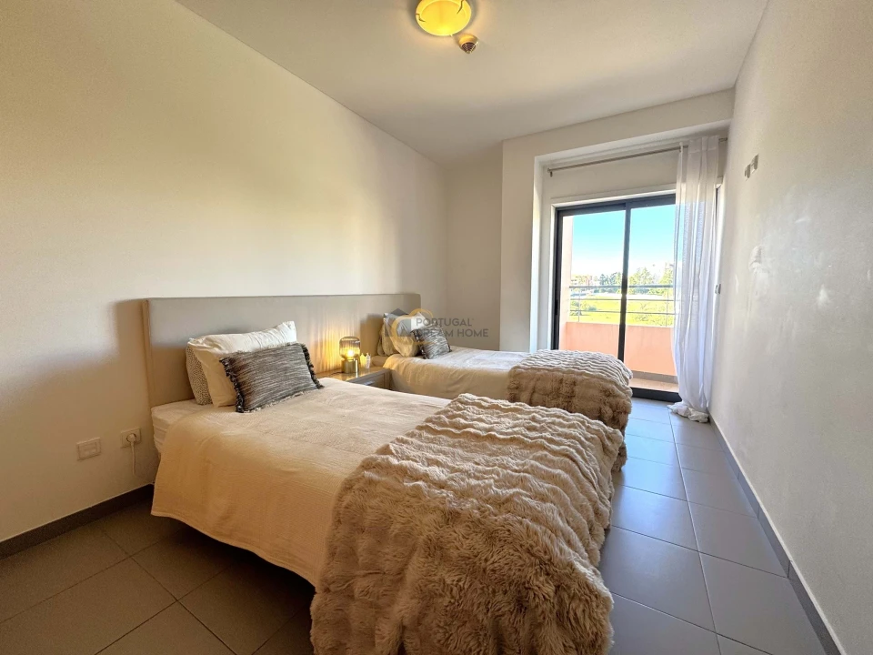 Apartamento T2 para Venda em Portimão Foto 23