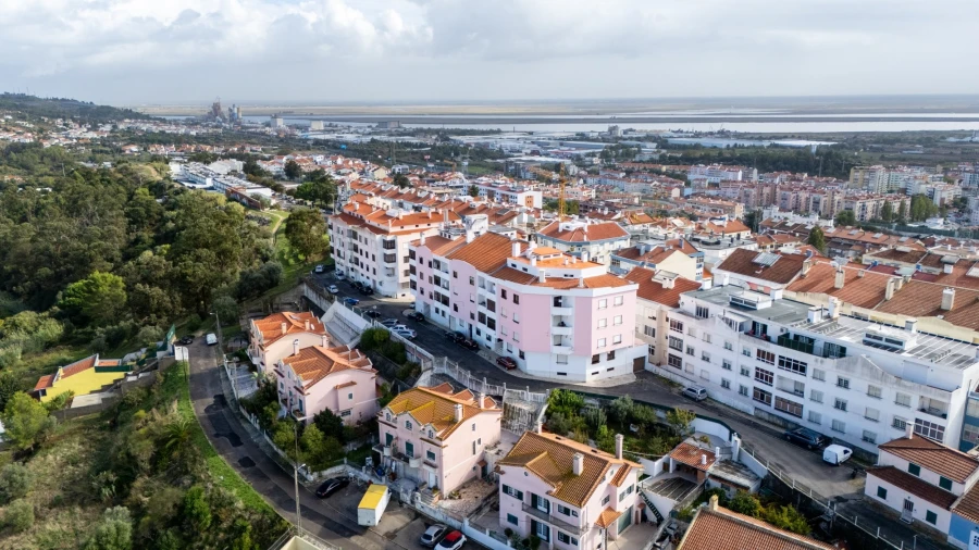Apartamento T3 para Venda em Alverca do Ribatejo e Sobralinho Foto 33