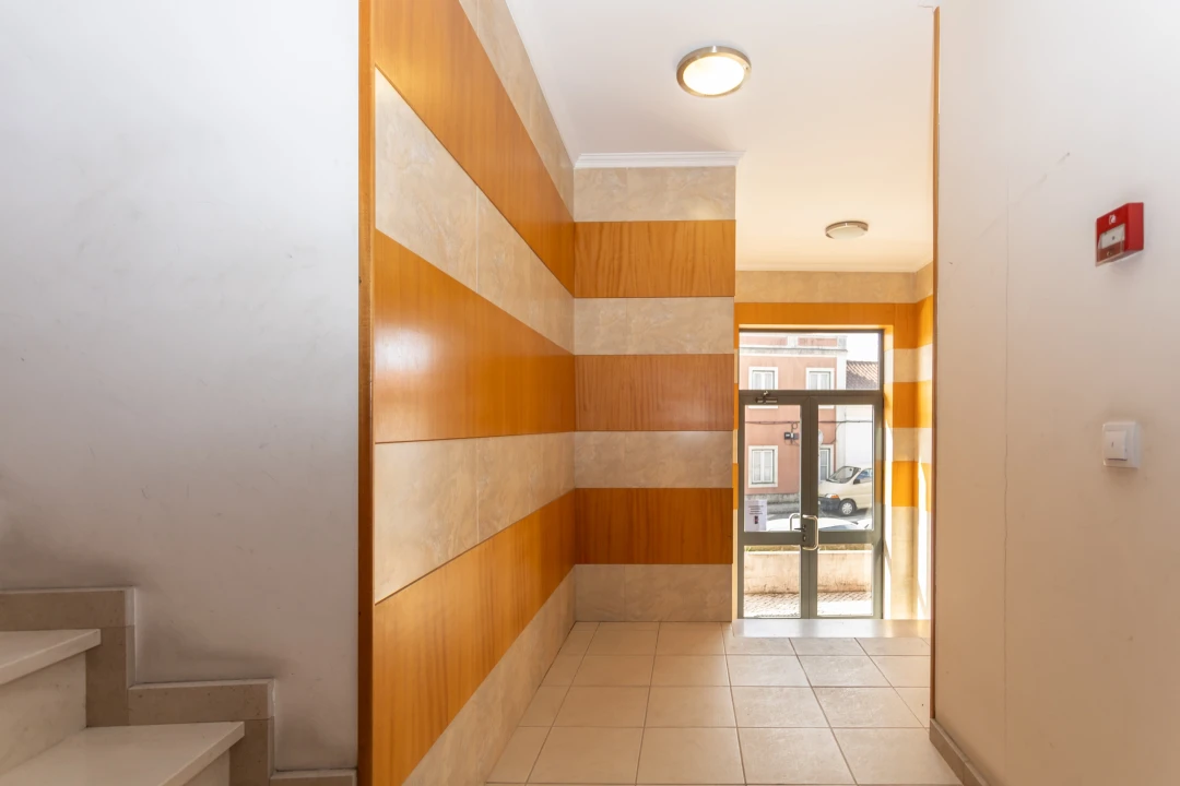 Apartamento T1 para Venda em Loures Foto 15