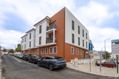 Apartamento T1 para Venda em Loures