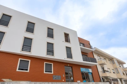 Apartamento T1 para Venda em Loures