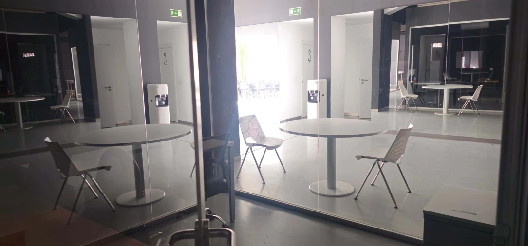 Negócio para Arrendamento em Carnaxide e Queijas Foto 15