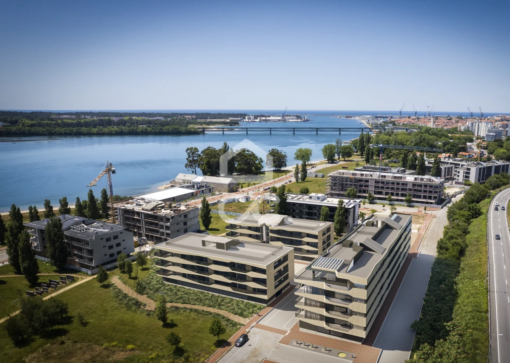 Apartamento T3 para Venda em Santa Maria Maior e Monserrate e Meadela Foto 1