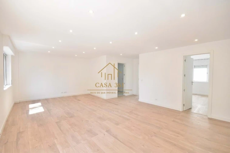 Apartamento T3 para Venda em Alverca do Ribatejo e Sobralinho Foto 11