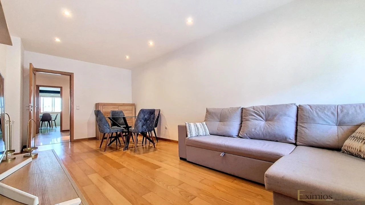 Apartamento T2 para Venda em Póvoa de Varzim, Beiriz e Argivai Foto 1