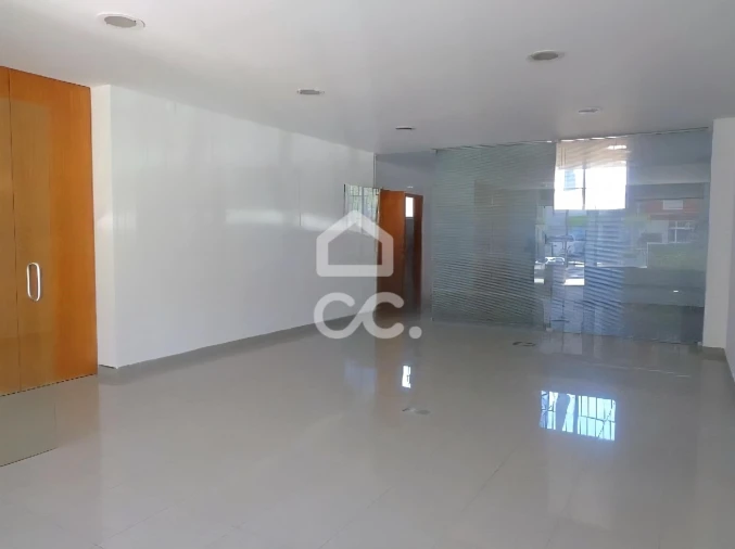 Negócio para Arrendamento em Malveira e São Miguel de Alcainça Foto 2