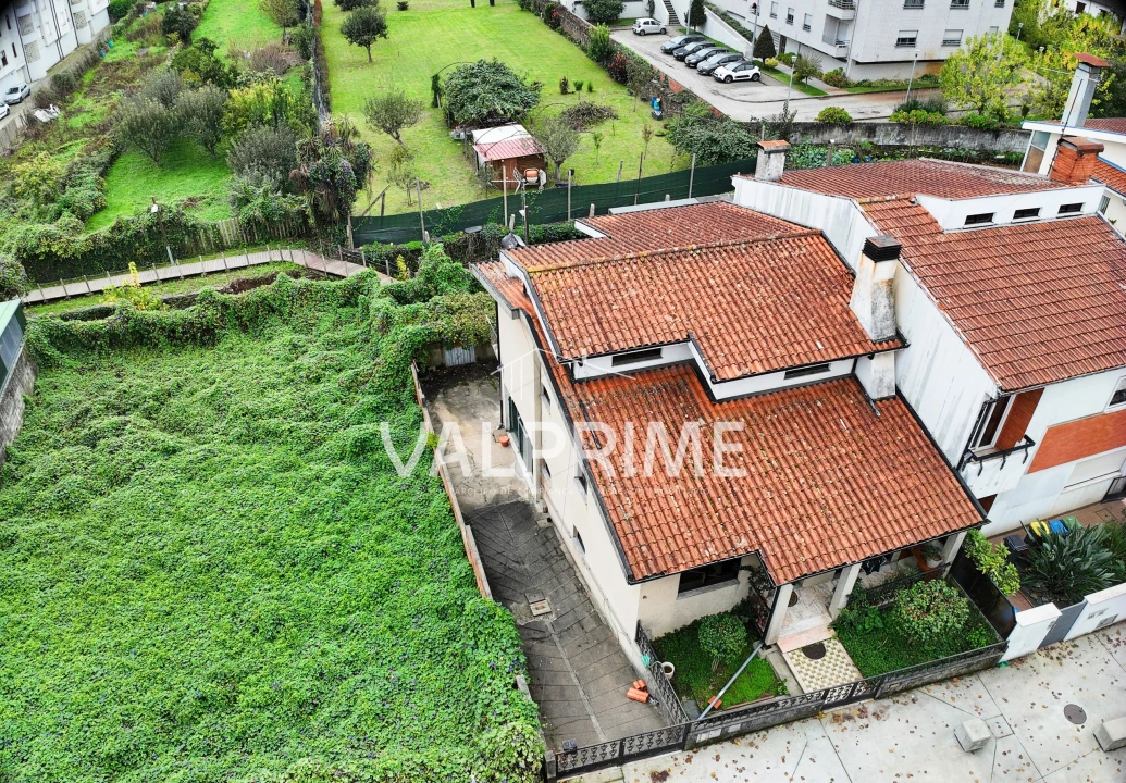 Moradia T3 para Venda em Valongo Foto 5