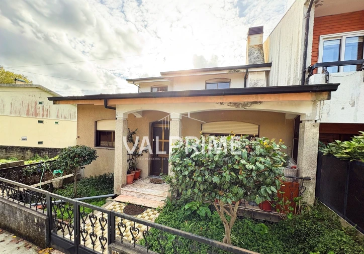 Moradia T3 para Venda em Valongo Foto 55