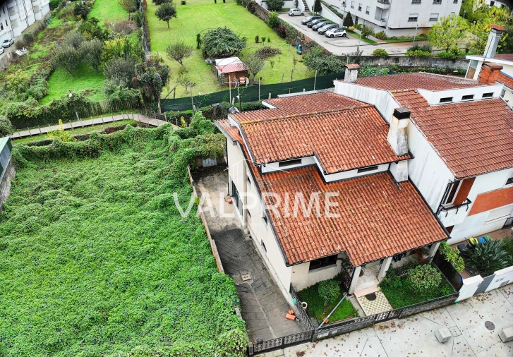 Moradia T3 para Venda em Valongo Foto 5