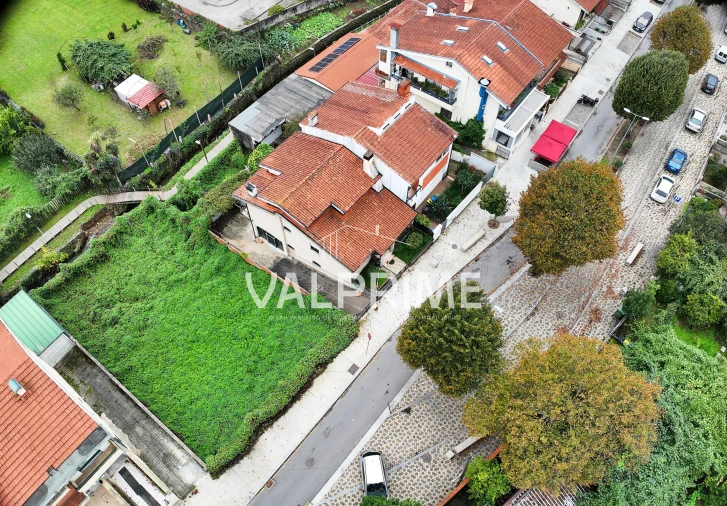 Moradia T3 para Venda em Valongo Foto 12