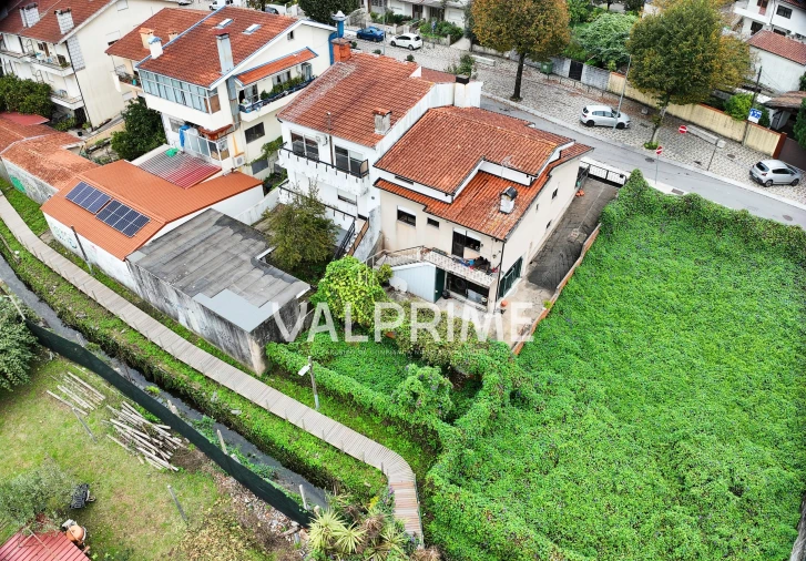 Moradia T3 para Venda em Valongo Foto 8