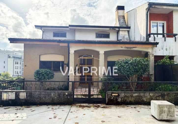 Moradia T3 para Venda em Valongo Foto 18