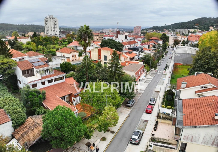 Moradia T3 para Venda em Valongo Foto 11