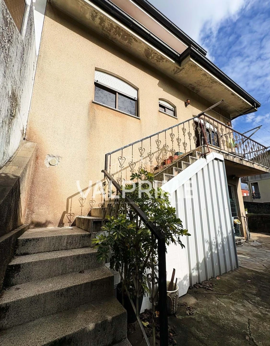 Moradia T3 para Venda em Valongo Foto 54