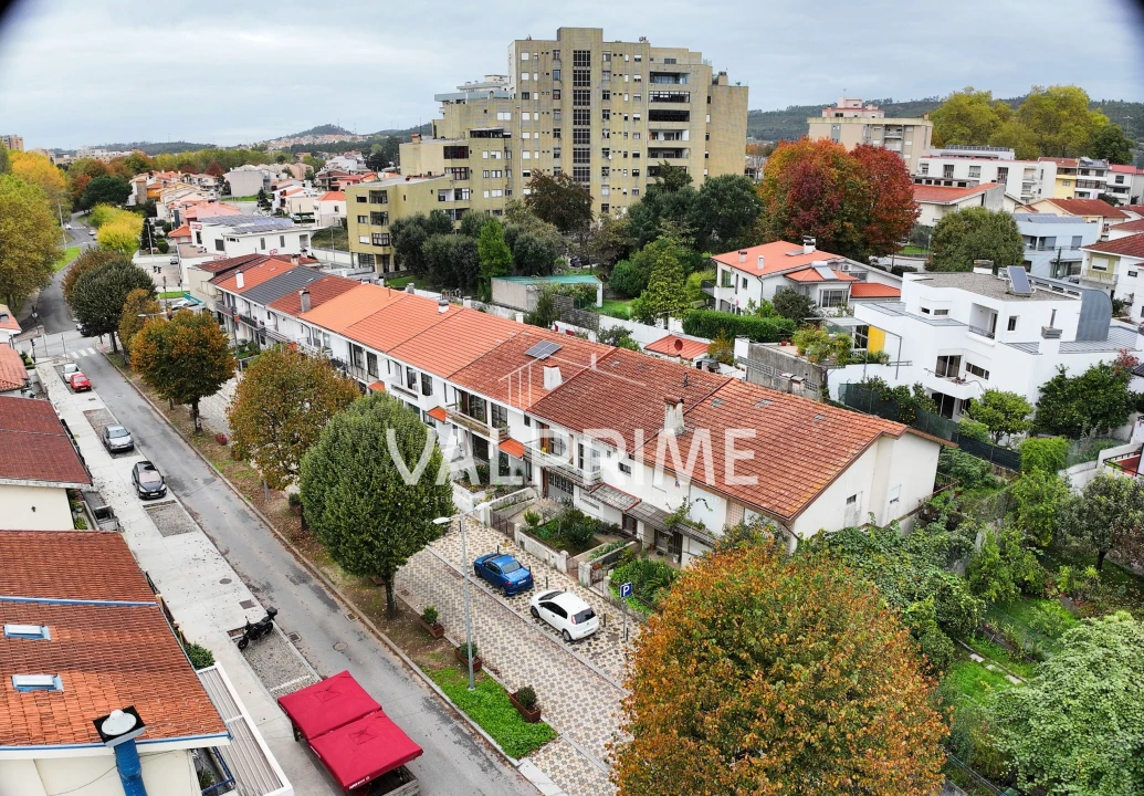 Moradia T3 para Venda em Valongo Foto 3
