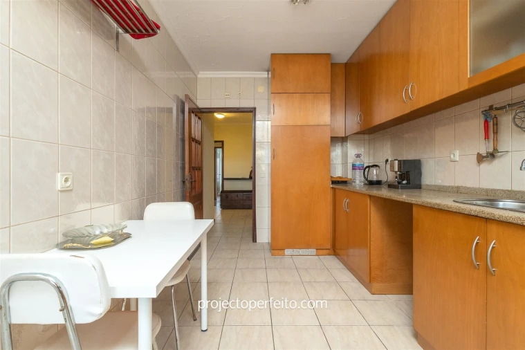 Apartamento T2 para Venda em São Felix da Marinha Foto 6