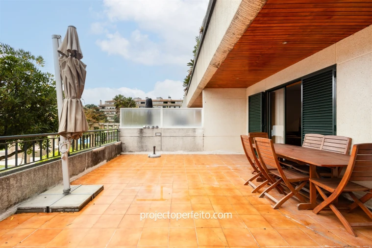 Apartamento T3 para Arrendamento em São Felix da Marinha Foto 16