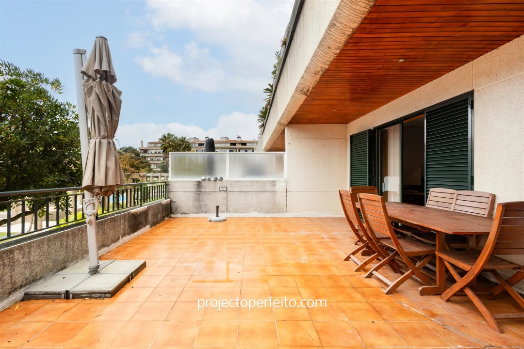 Apartamento T3 para Arrendamento em São Felix da Marinha Foto 16