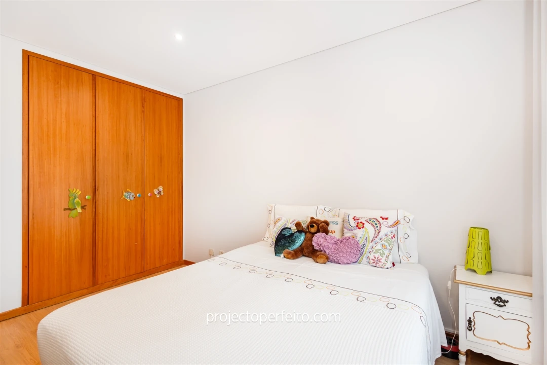 Apartamento T3 para Arrendamento em São Felix da Marinha Foto 13