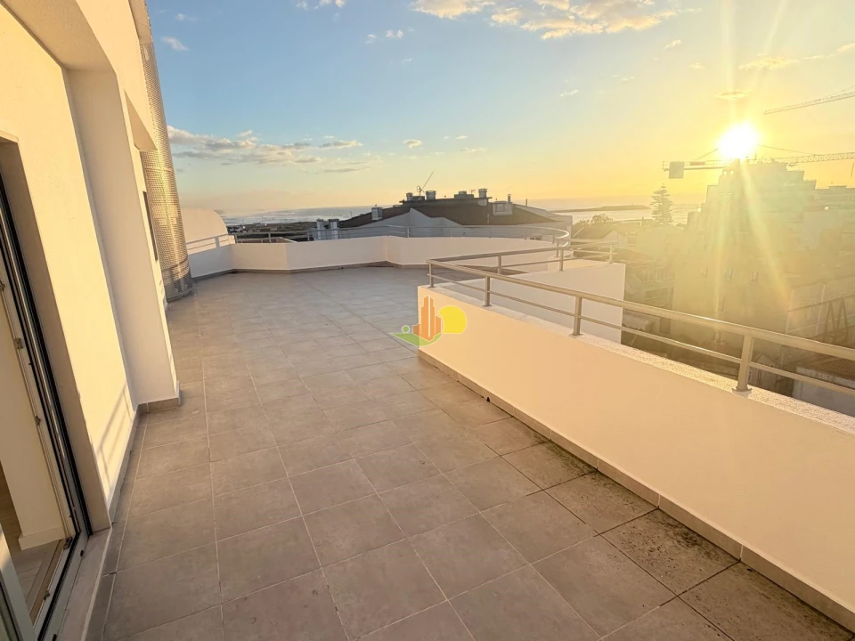 Apartamento T0 para Venda em Buarcos Foto 21