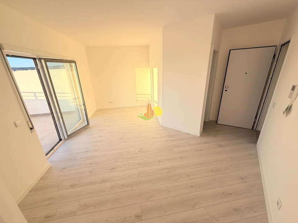 Apartamento T0 para Venda em Buarcos Foto 23