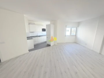 Apartamento T0 para Venda em Buarcos