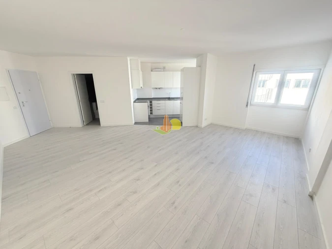 Apartamento T0 para Venda em Buarcos Foto 15