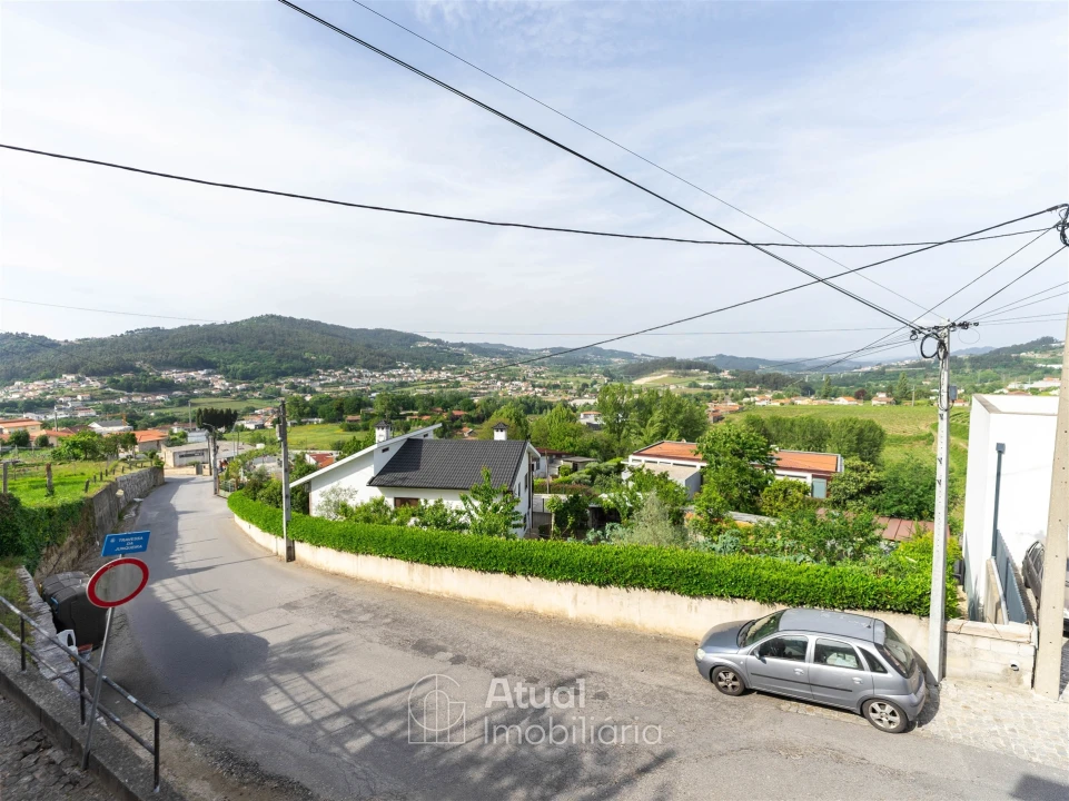 Moradia T3 para Venda em Santo Adrião de Vizela Foto 39