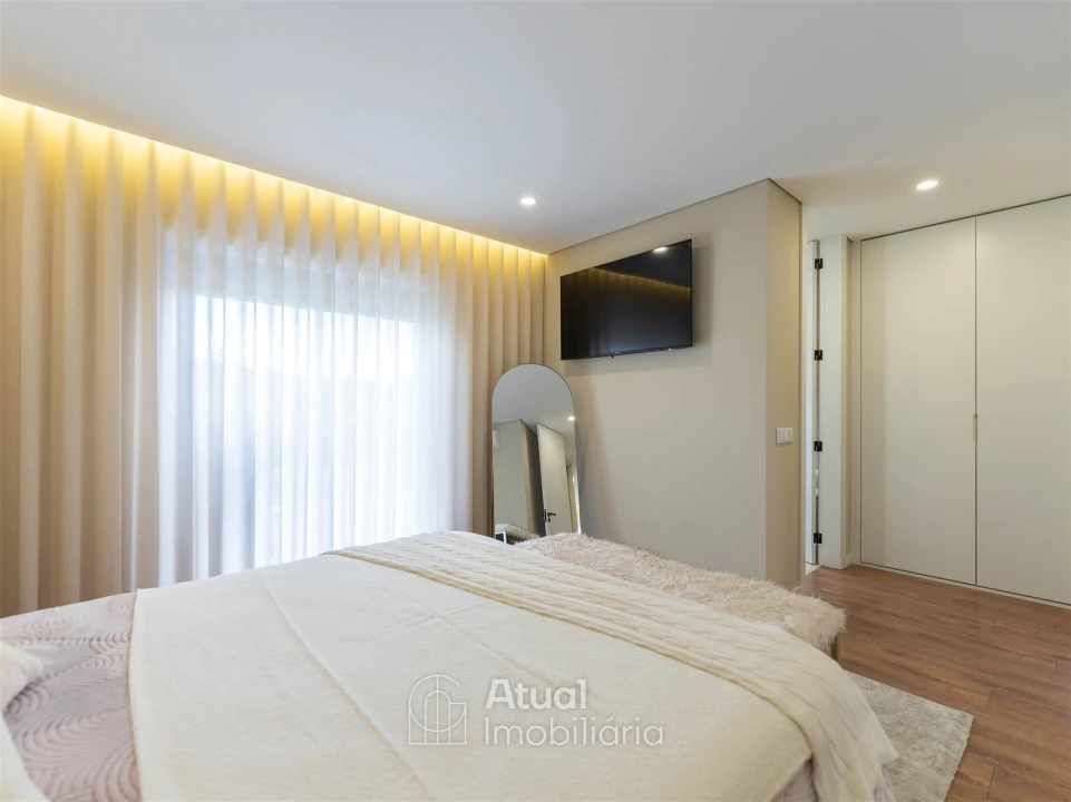 Moradia T3 para Venda em Guardizela Foto 28