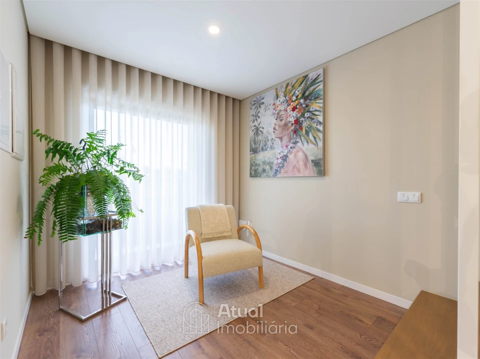 Moradia T3 para Venda em Guardizela Foto 16