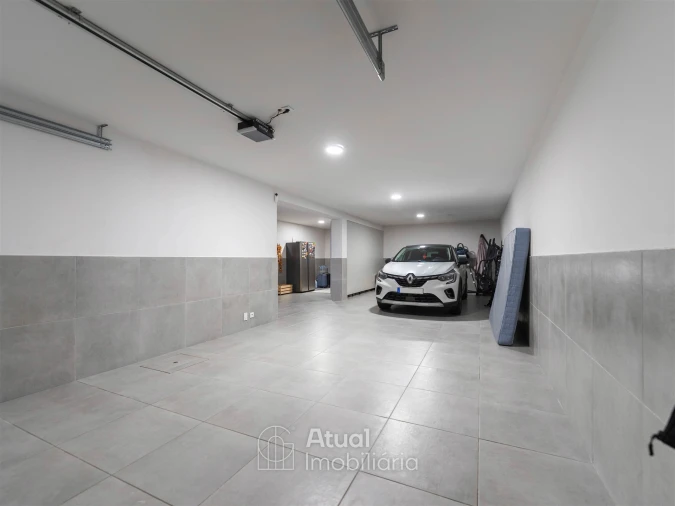 Moradia T3 para Venda em Guardizela Foto 42