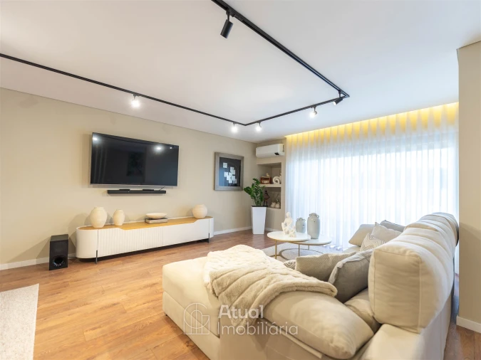 Moradia T3 para Venda em Guardizela Foto 15