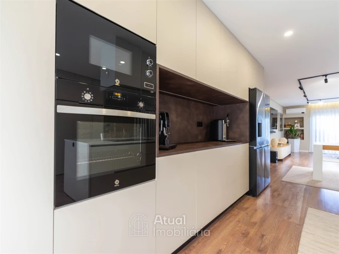 Moradia T3 para Venda em Guardizela Foto 6