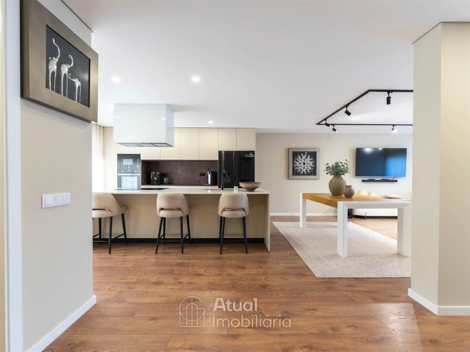 Moradia T3 para Venda em Guardizela Foto 19