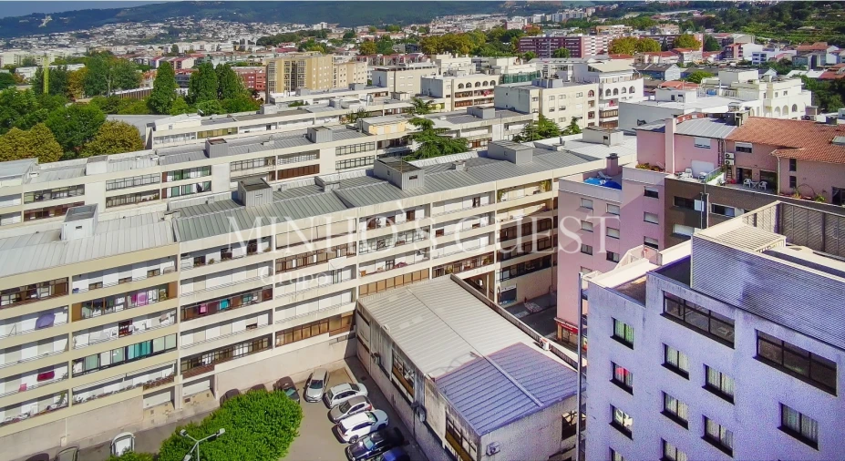 Apartamento T3 para Venda em Braga (São José de São Lázaro e São João do Souto) Foto 2