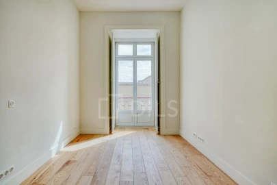 Apartamento T2 para Venda em Santa Maria Maior