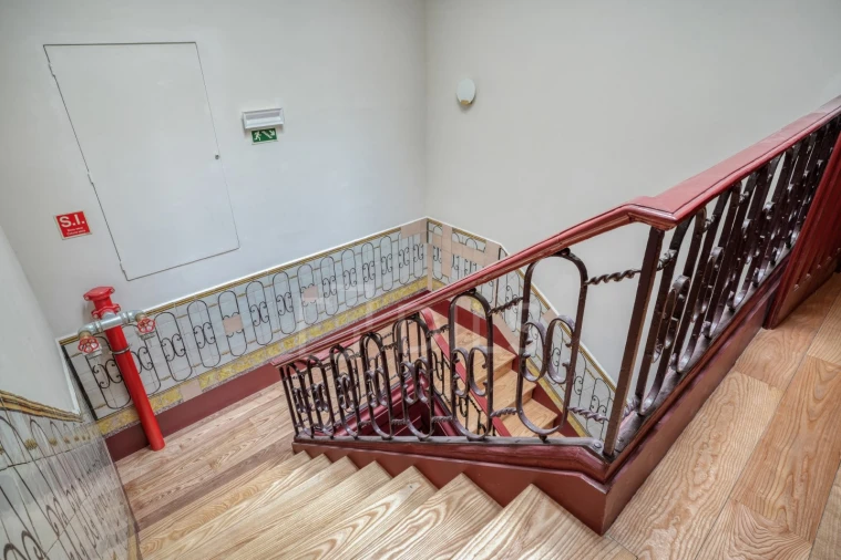 Apartamento T2 para Venda em Santa Maria Maior Foto 30