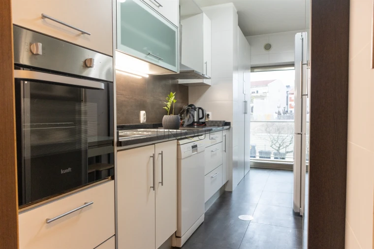 Apartamento T2 para Arrendamento em Glória e Vera Cruz Foto 5