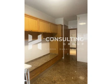 Apartamento T4 para Arrendamento em Parque das Nações