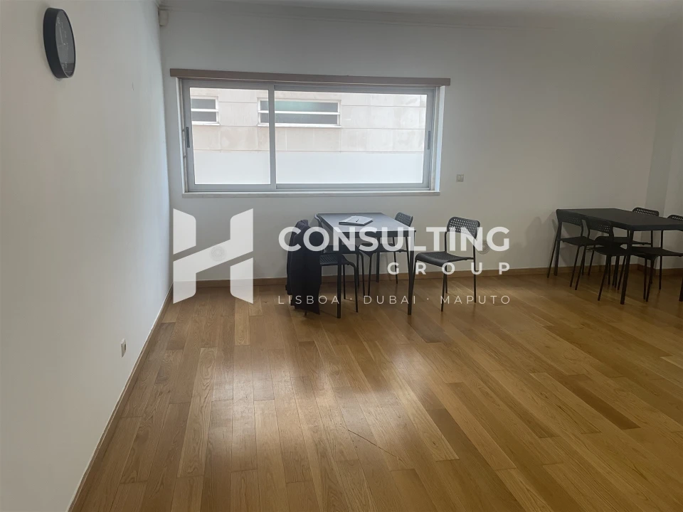 Apartamento T4 para Arrendamento em Parque das Nações Foto 20