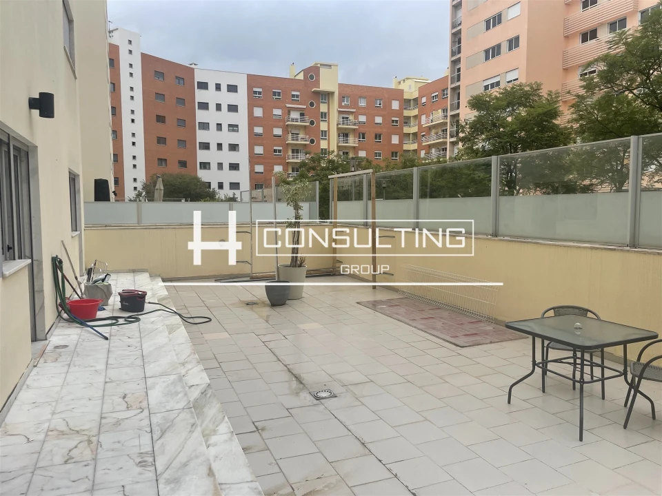 Apartamento T4 para Arrendamento em Parque das Nações Foto 46