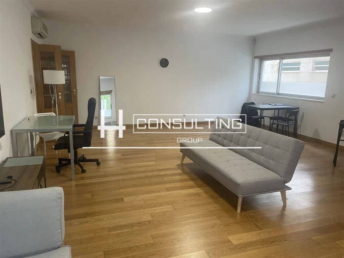 Apartamento T4 para Arrendamento em Parque das Nações Foto 28