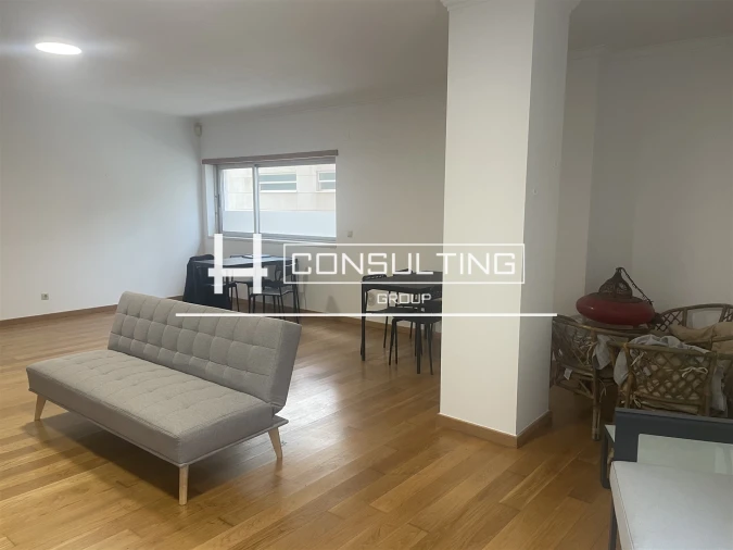 Apartamento T4 para Arrendamento em Parque das Nações Foto 27