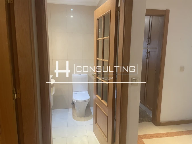 Apartamento T4 para Arrendamento em Parque das Nações Foto 12